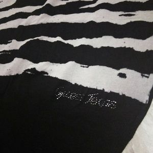 Guess Jeans XS Black zebra Blouse